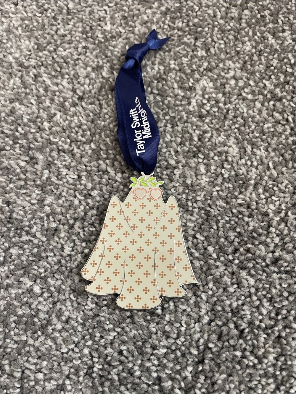 Taylor Swift Ghost Ornament